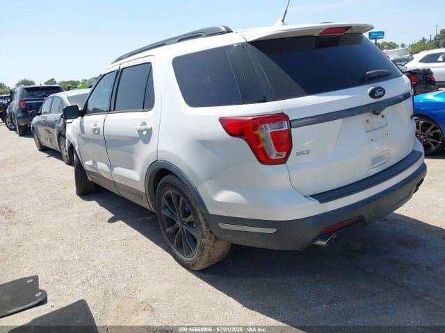 2019 FORD EXPLORER XLT 3