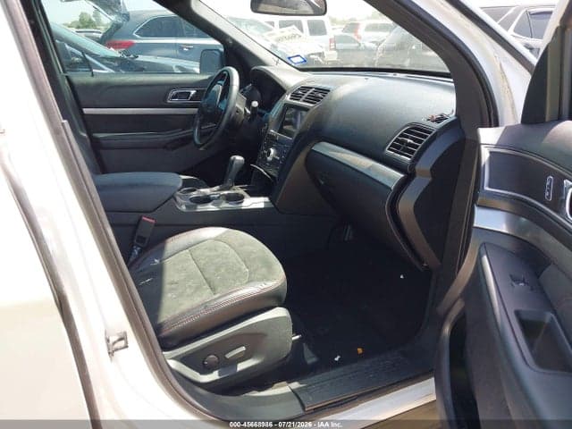 2019 FORD EXPLORER XLT 5