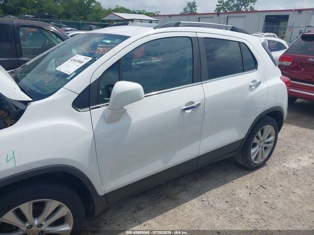2017 CHEVROLET TRAX PREMIER 6