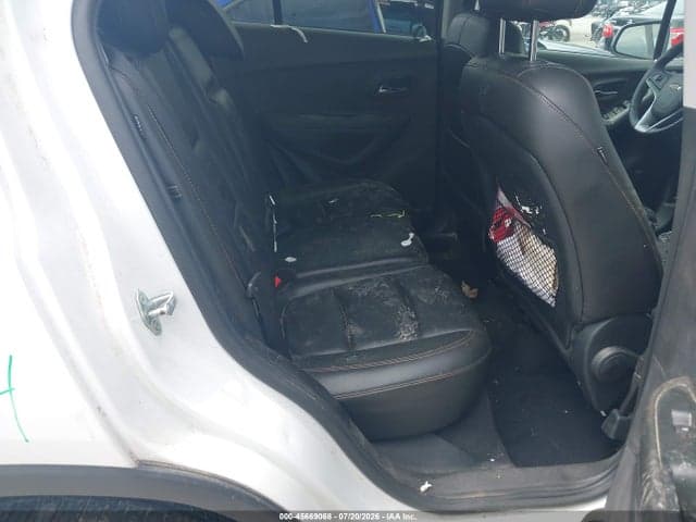 2017 CHEVROLET TRAX PREMIER 8
