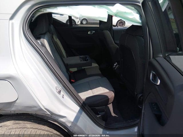 2024 VOLVO XC40 B5 CORE BRIGHT THEME/B5 CORE DARK THEME 8