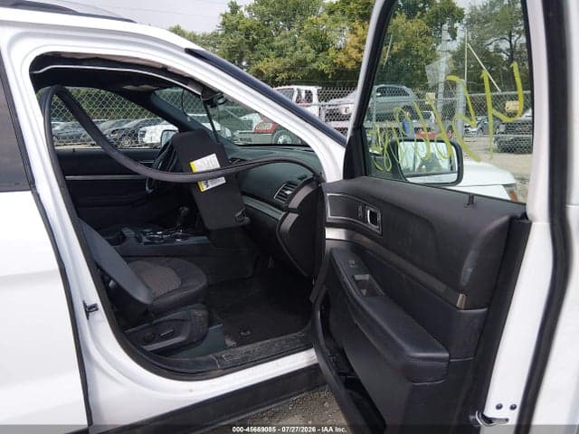 2019 FORD EXPLORER XLT 5