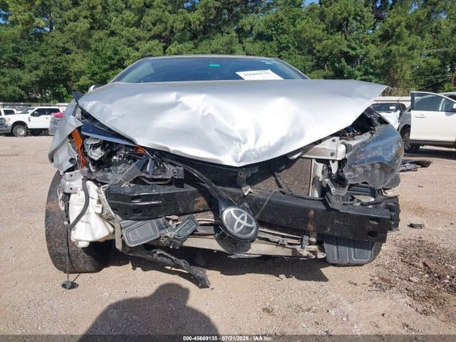 2018 TOYOTA COROLLA LE 13