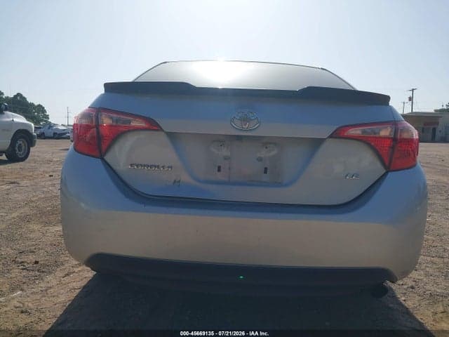 2018 TOYOTA COROLLA LE 17