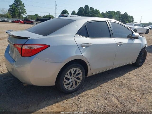2018 TOYOTA COROLLA LE 4