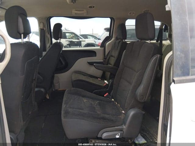 2017 DODGE GRAND CARAVAN SE 8