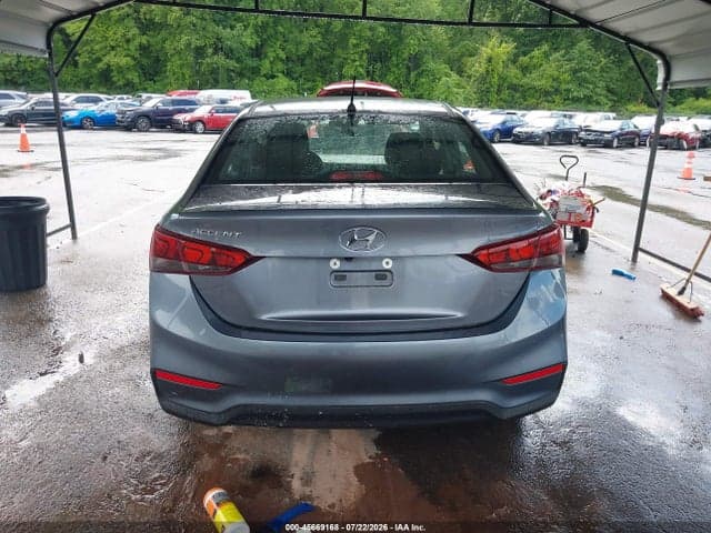 2019 HYUNDAI ACCENT SE 17