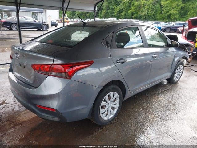 2019 HYUNDAI ACCENT SE 4