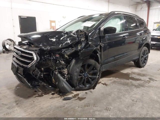 2017 FORD ESCAPE SE 2