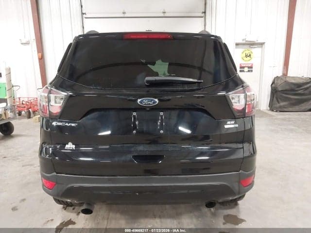 2017 FORD ESCAPE SE 17