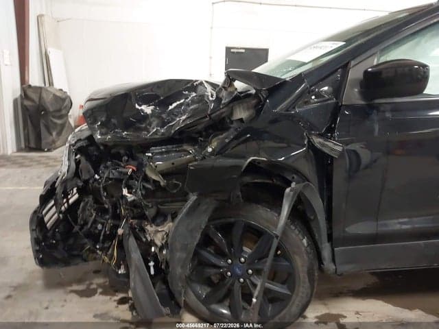 2017 FORD ESCAPE SE 19
