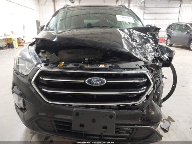 2017 FORD ESCAPE SE 6