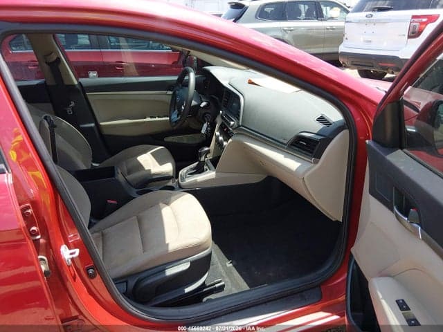 2020 HYUNDAI ELANTRA SE 5
