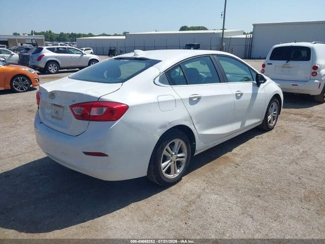 2017 CHEVROLET CRUZE LT AUTO 4