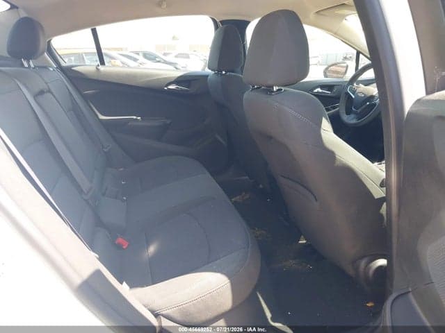 2017 CHEVROLET CRUZE LT AUTO 8