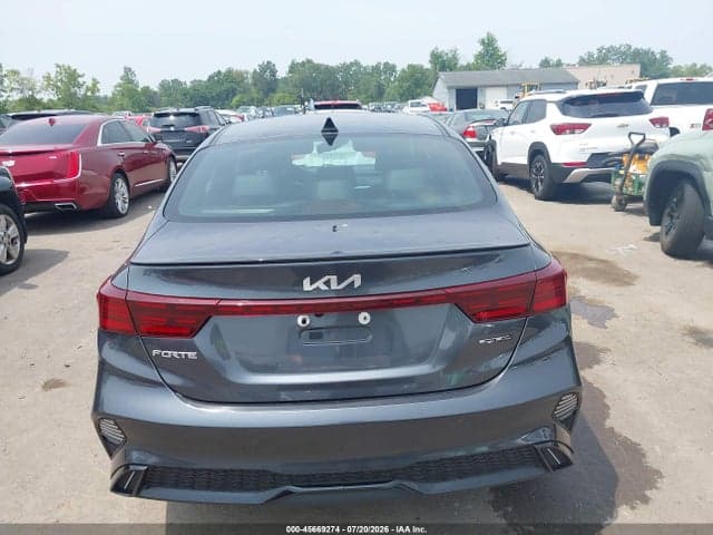 2024 KIA FORTE GT-LINE 16