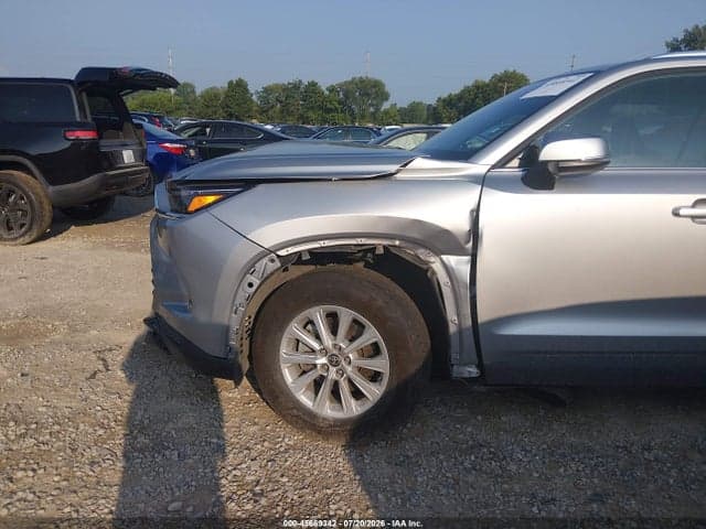 2026 TOYOTA GRAND HIGHLANDER XLE 6