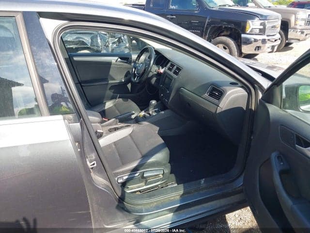 2017 VOLKSWAGEN JETTA 1.4T SE 5