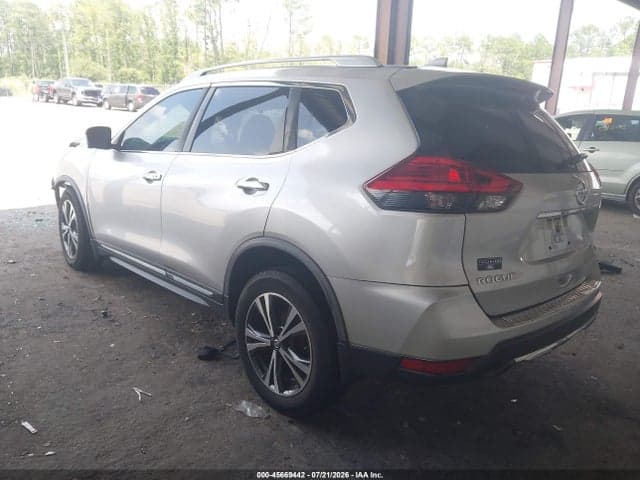 2017 NISSAN ROGUE SL 3