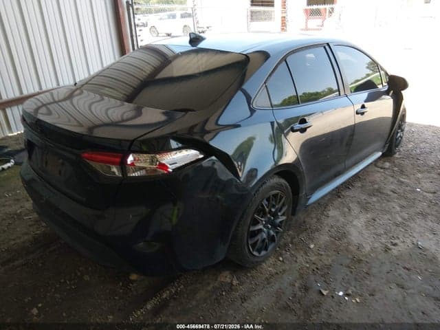 2021 TOYOTA COROLLA LE 4