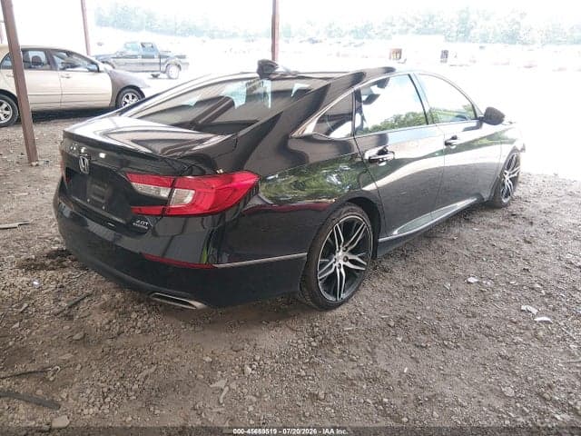 2021 HONDA ACCORD TOURING 4