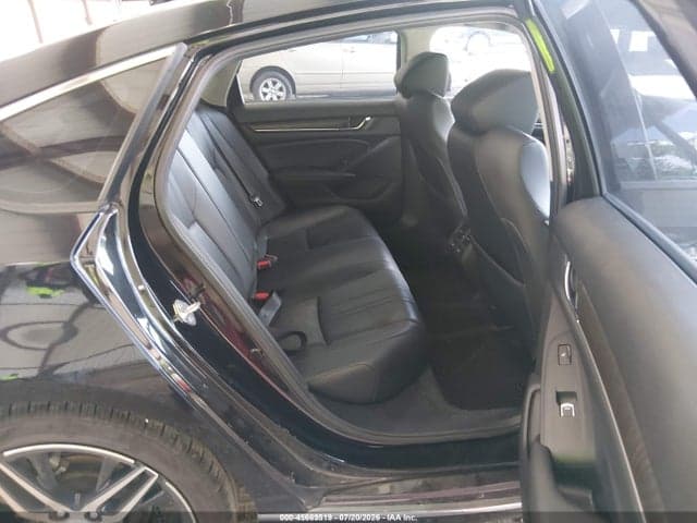 2021 HONDA ACCORD TOURING 8