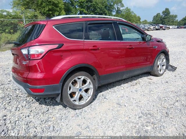 2018 FORD ESCAPE TITANIUM 4