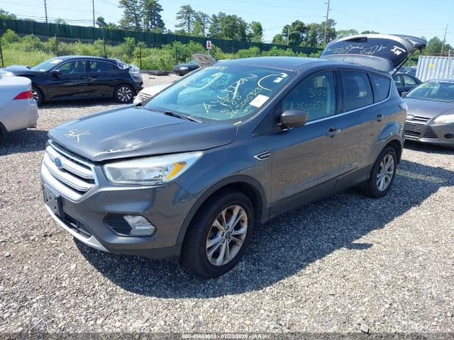2017 FORD ESCAPE SE 2