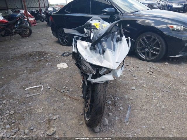 2025 KAWASAKI EX500 5