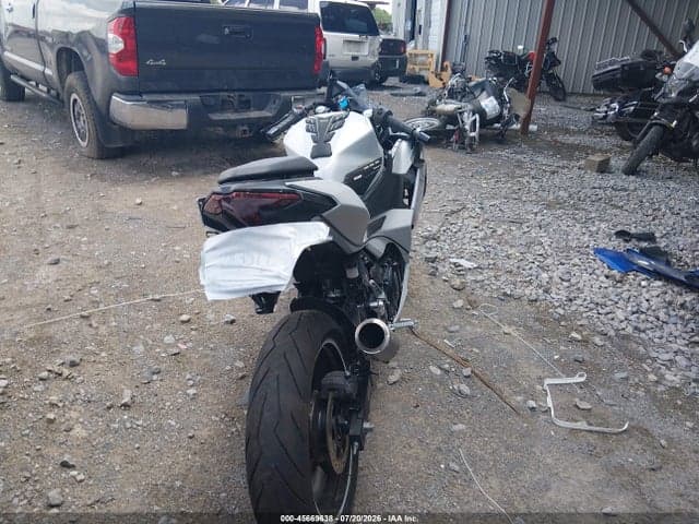 2025 KAWASAKI EX500 6