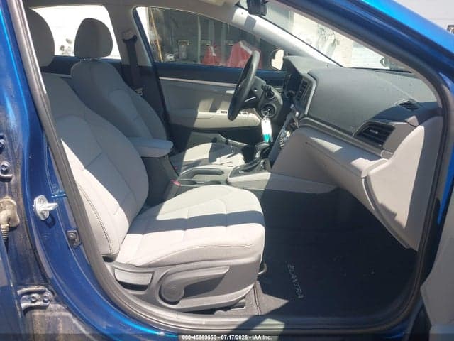 2020 HYUNDAI ELANTRA SE 5