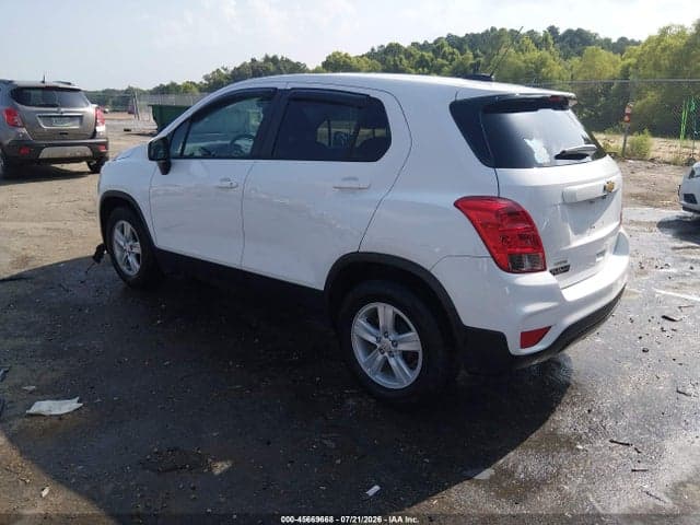 2022 CHEVROLET TRAX FWD LS 3