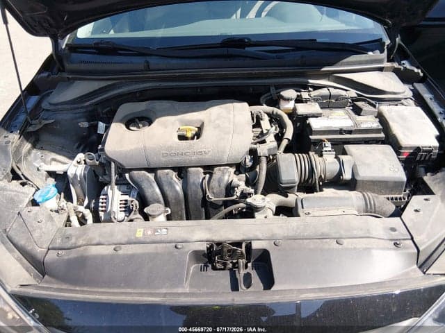 2020 HYUNDAI ELANTRA SE 10