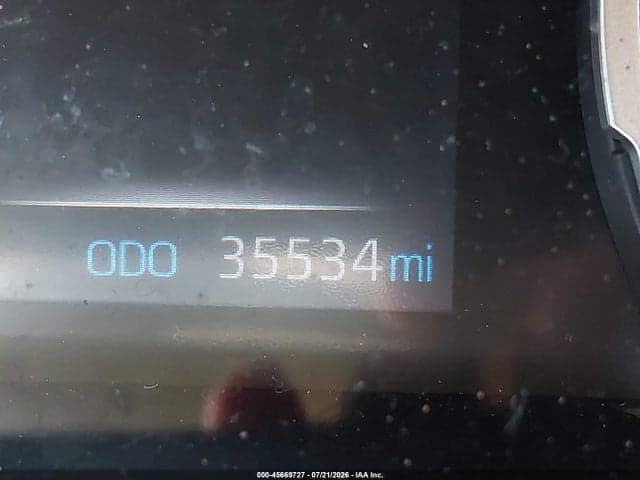 2022 TOYOTA RAV4 XLE 16