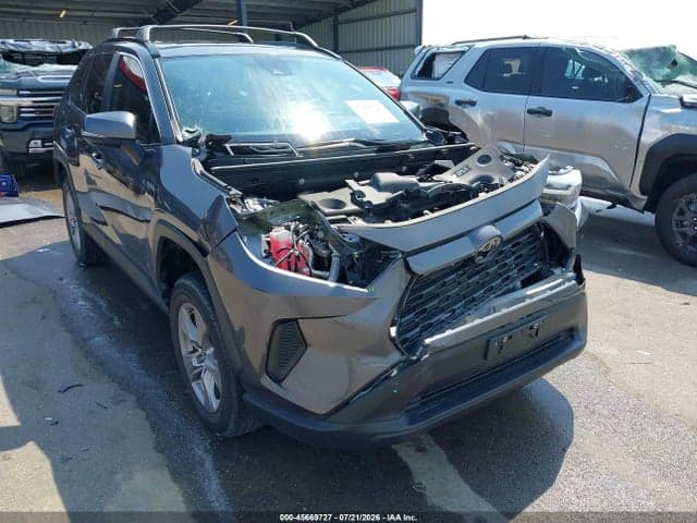 2022 TOYOTA RAV4 XLE 6