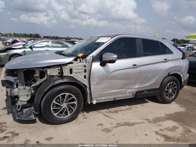 2022 MITSUBISHI ECLIPSE CROSS ES 6