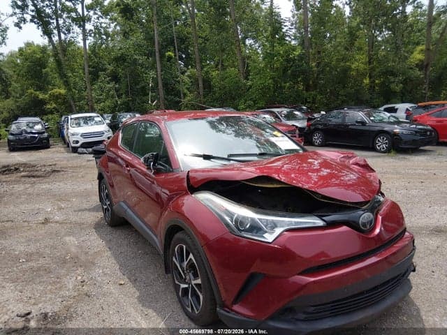 2018 TOYOTA C-HR XLE
