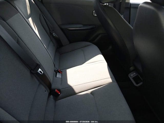 2025 KIA K4 LXS 8