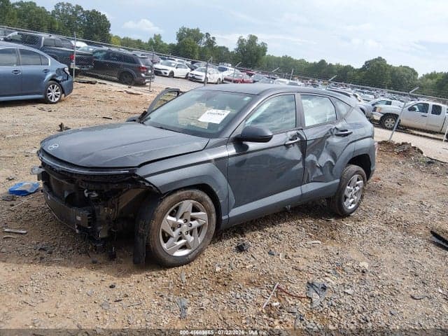 2024 HYUNDAI KONA SE 2