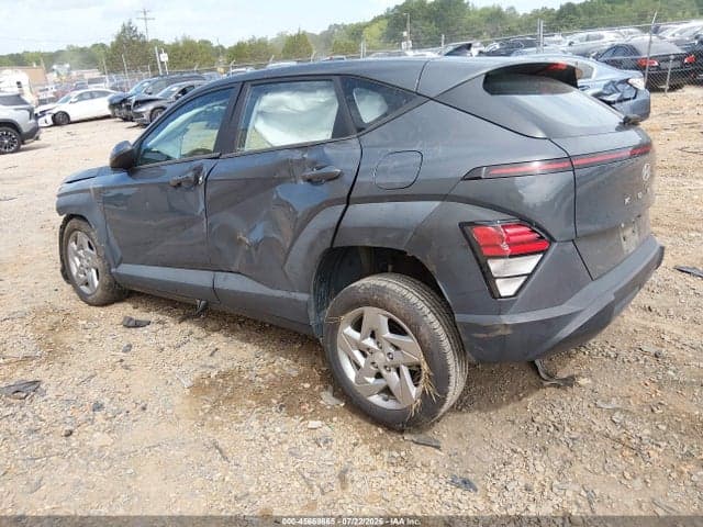 2024 HYUNDAI KONA SE 3
