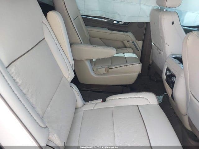 2022 GMC YUKON XL 4WD DENALI 8