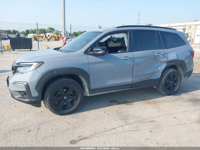 2022 HONDA PILOT AWD TRAILSPORT 2