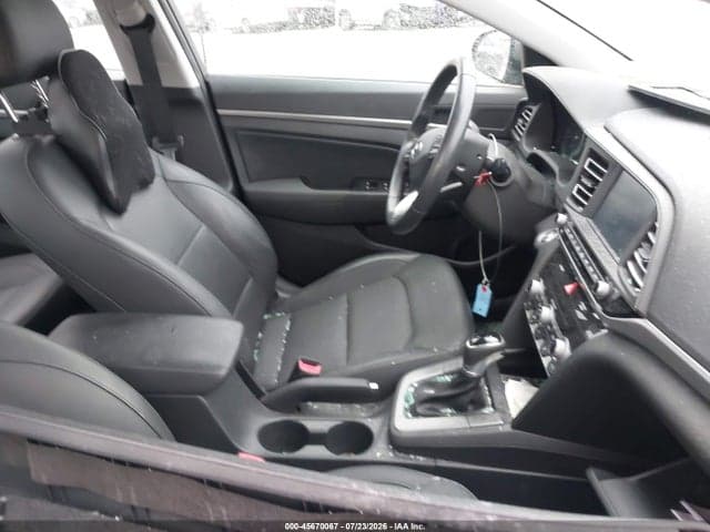 2020 HYUNDAI ELANTRA LIMITED 5