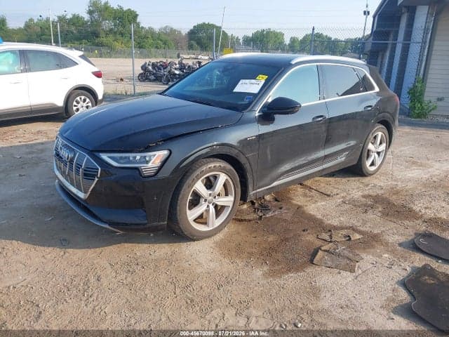 2019 AUDI E-TRON PREMIUM PLUS 2