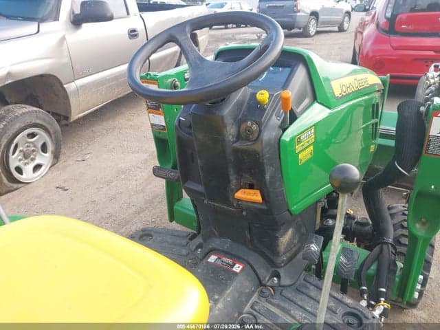 2017 JOHN DEERE SUBCOMPACT TRACTOR 8
