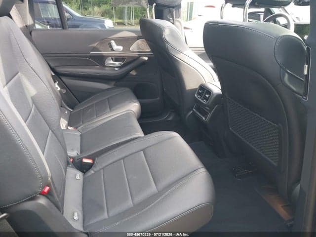 2023 MERCEDES-BENZ GLS 450 4MATIC 8