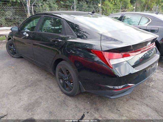 2023 HYUNDAI ELANTRA SEL 3