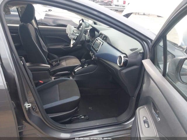 2024 NISSAN VERSA 1.6 SV 5