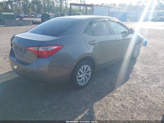 2019 TOYOTA COROLLA LE 4