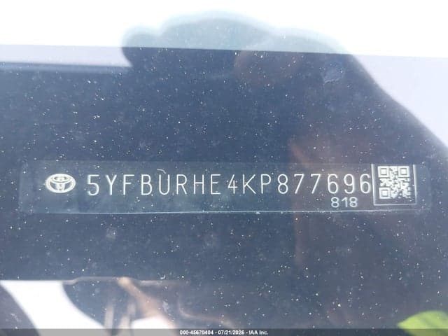 2019 TOYOTA COROLLA LE 9